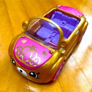 Shopkins Happy Places Gold Car for Shoppe Dolls 🚗